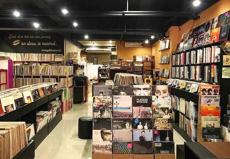 Vinyl Die Hards